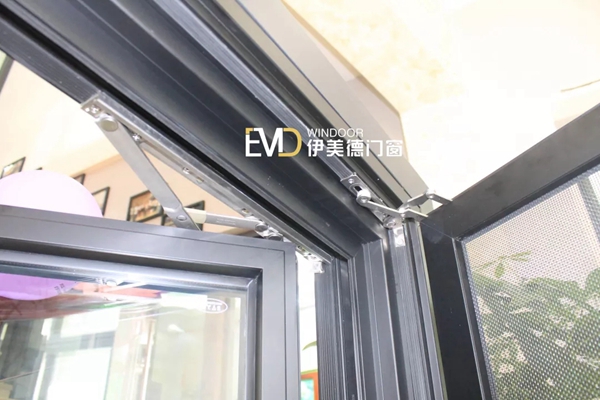 伊美德门窗告诉你该如何保养门窗