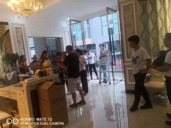 摩力克兴文专卖店杨总：让摩力克成为兴文软装界的王者