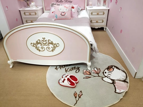 RoyalSundayHelloKitty：金秋时节 如何用软装装扮孩子的房间？