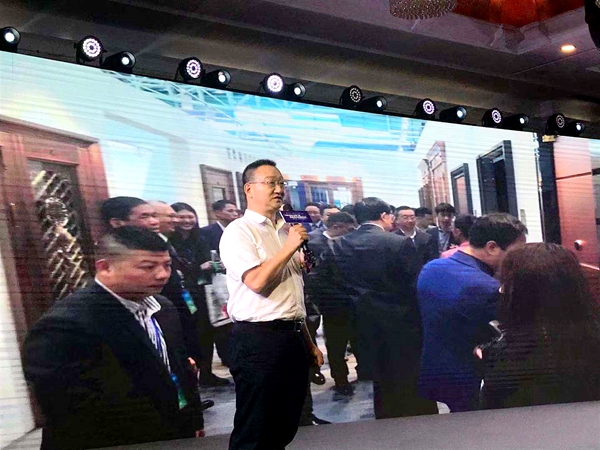 中国(佛山)定制门窗高新技术高峰论坛暨“悍高之夜”门窗盛典成功举办