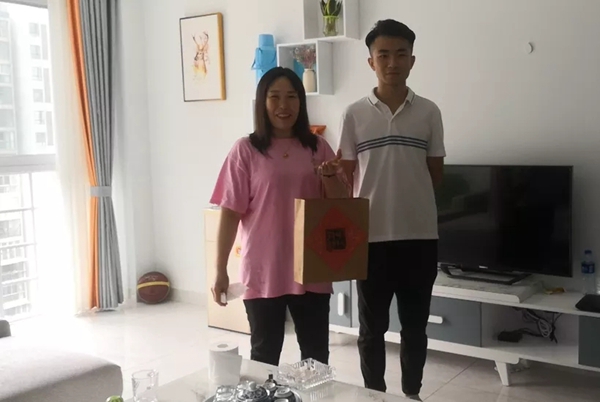 摩力克兴文专卖店杨总：让摩力克成为兴文软装界的王者
