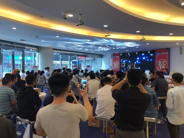 科凡全屋定制922三地活动强势来袭 现场签单热潮不停 科凡全屋定制922三地活动强势来袭 现场签单热潮不停