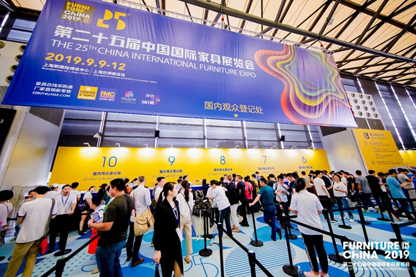 安联木业以产品环保和质量好火爆上海家具展 安联木业以产品环保和质量好火爆上海家具展