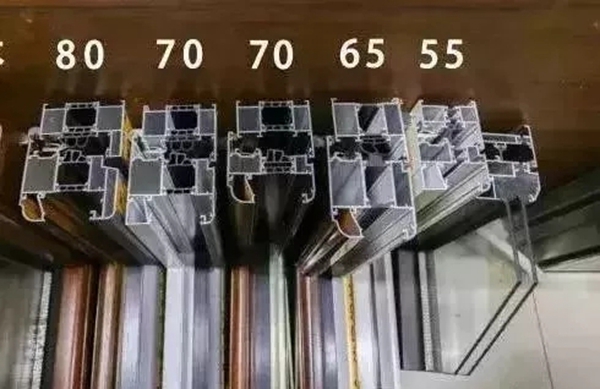 欧圣德智能门窗告诉你封阳台有多少种方式