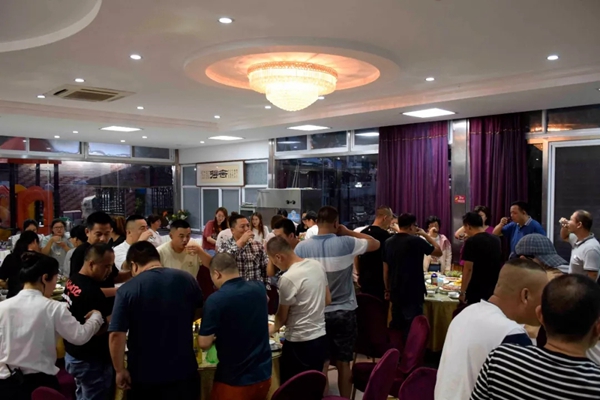七特丽总部2019夏季拓展训练活动完美收官