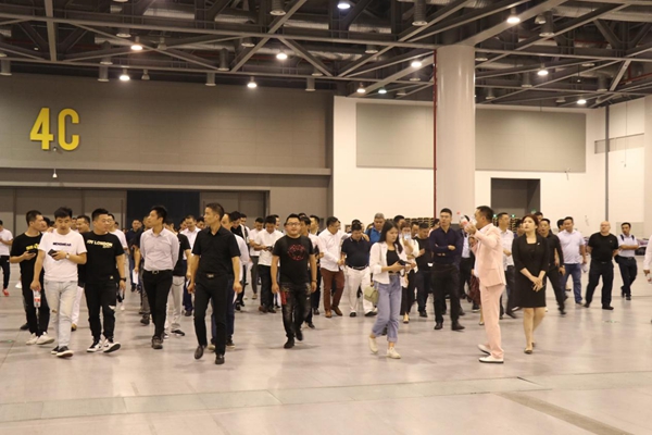 江湖不远,就在华东!六方强强联手,“华东定制第一展”明年现身杭州 江湖不远,就在华东!六方强强联手,“华东定制第一展”明年现身杭州