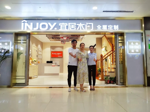 宜居木门郑州店董卿：从家居小白到专卖店经销商的成长之路