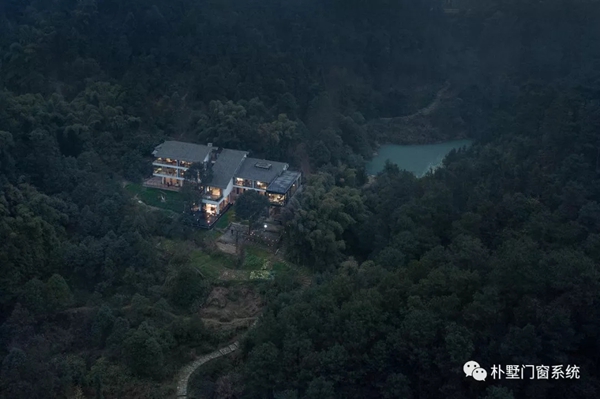 朴墅门窗带您回归自然 发现优雅世外桃源