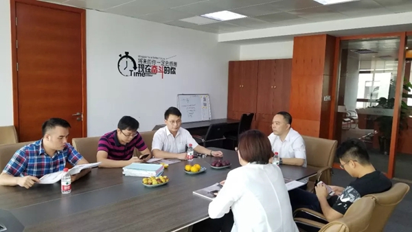 中铁领导莅临金迪集团考察指导工作 中铁领导莅临金迪集团考察指导工作