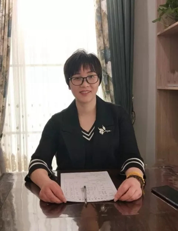 可罗雅墙布8月百团大战完美收官 西南铁骑战队摘得桂冠