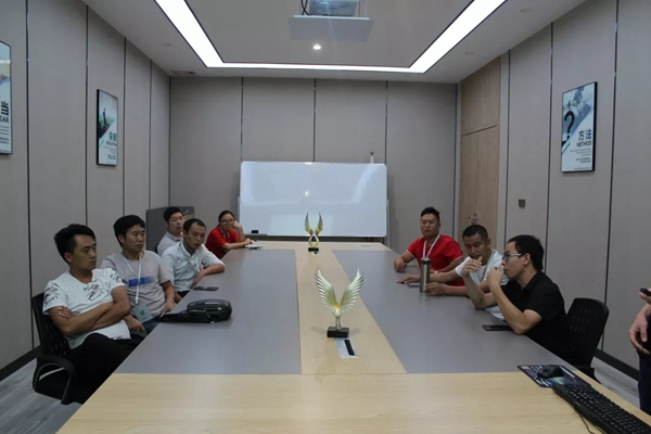 德斯莱斯集团贵州分公司员工总部学习之旅圆满结束