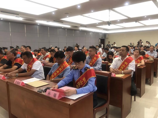 安联木业董事长张伟荣获“最美退役军人”荣誉称号 安联木业董事长张伟荣获“最美退役军人”荣誉称号