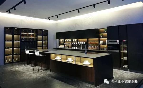 CANLiA卡利亚:不锈钢橱柜与其他材质有哪些优势 CANLiA卡利亚:不锈钢橱柜与其他材质有哪些优势