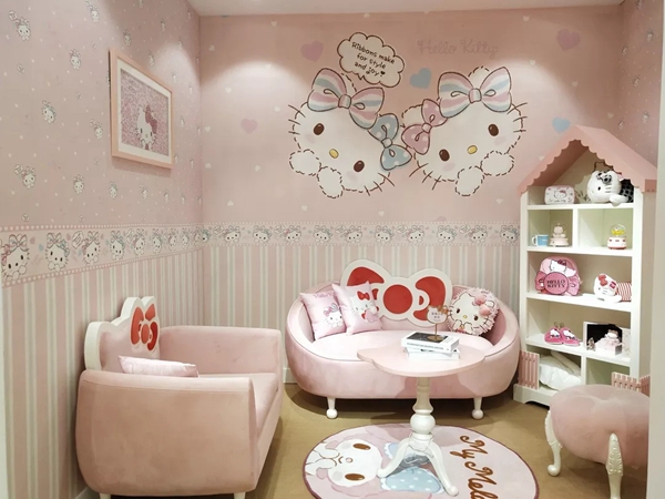 RoyalSundayHelloKitty：金秋时节 如何用软装装扮孩子的房间？