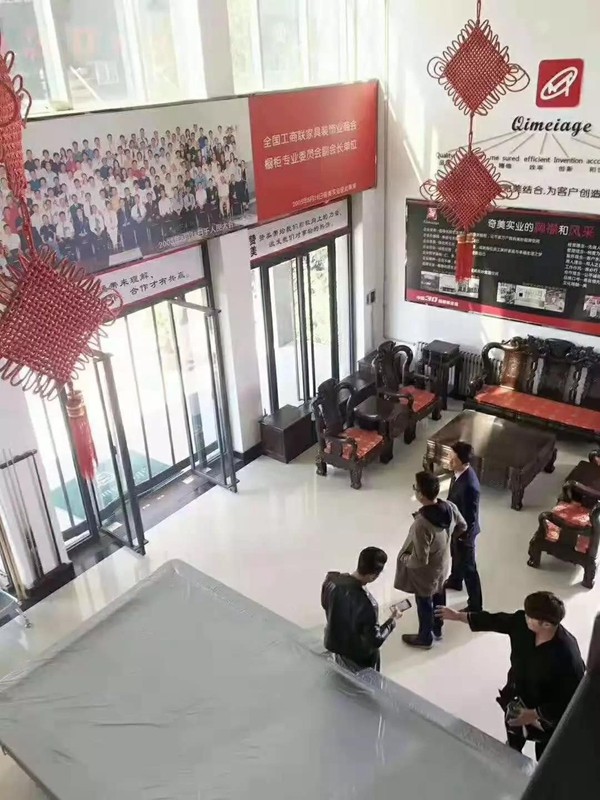 奇美定制家居迎来林永健老师主演的电视剧剧组 奇美定制家居迎来林永健老师主演的电视剧剧组