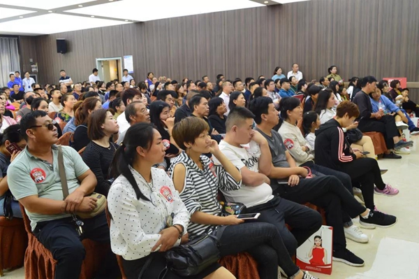 简一衣柜14周年庆厂购盛会在华中生产基地圆满结束 简一衣柜14周年庆厂购盛会在华中生产基地圆满结束