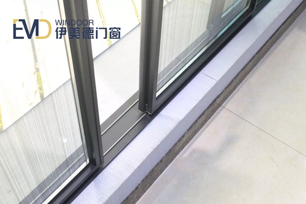 伊美德门窗告诉你该如何保养门窗