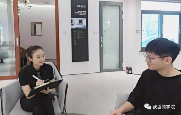 欧哲门窗经销商罗晨专访：人生最重要的就是坚持和奋斗