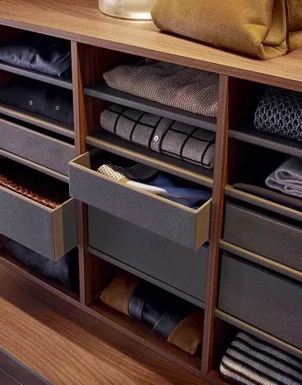 佰怡家全屋定制 教您如何合理布局及实用衣帽间