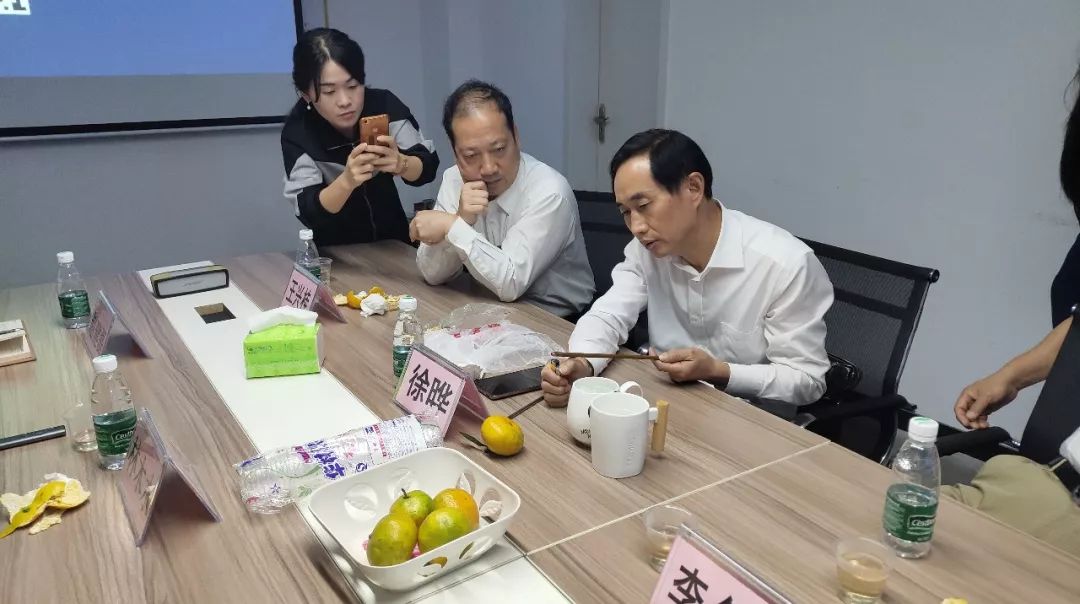 施米德智能门窗迎接中科院公共安全研究院院长一行莅临考察