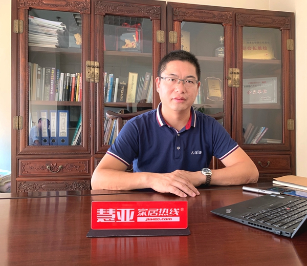 名洋漆：研发更多绿色产品，更好的服务客户