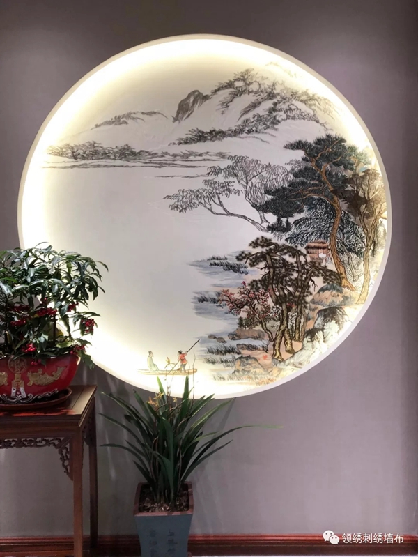 今天教大家怎样辨别领绣墙布的真版山水画《志存高远》
