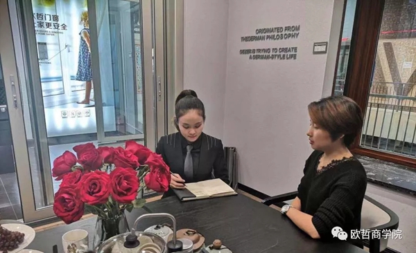 欧哲门窗泸州经销商吴世英：终有一天你会感激现在拼搏的自己