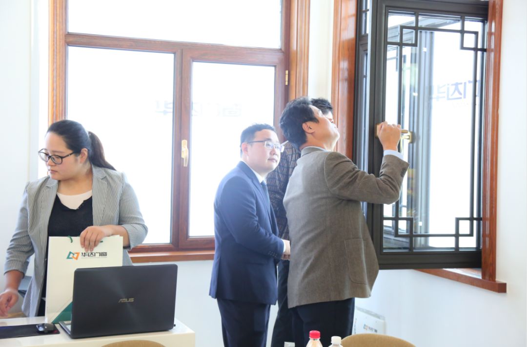 华达门窗惊艳亮相第十届中国临朐家居门窗博览会