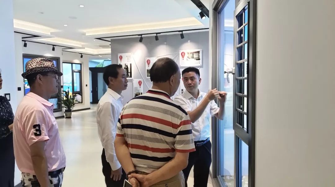 施米德智能门窗迎接中科院公共安全研究院院长一行莅临考察