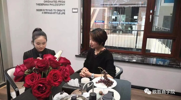 欧哲门窗泸州经销商吴世英：终有一天你会感激现在拼搏的自己