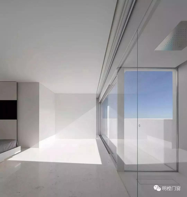 明樘门窗 一扇至美的门窗绝不纷繁复杂