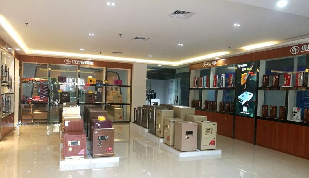 玥玛锁具参展中山小榄五金锁具博览会
