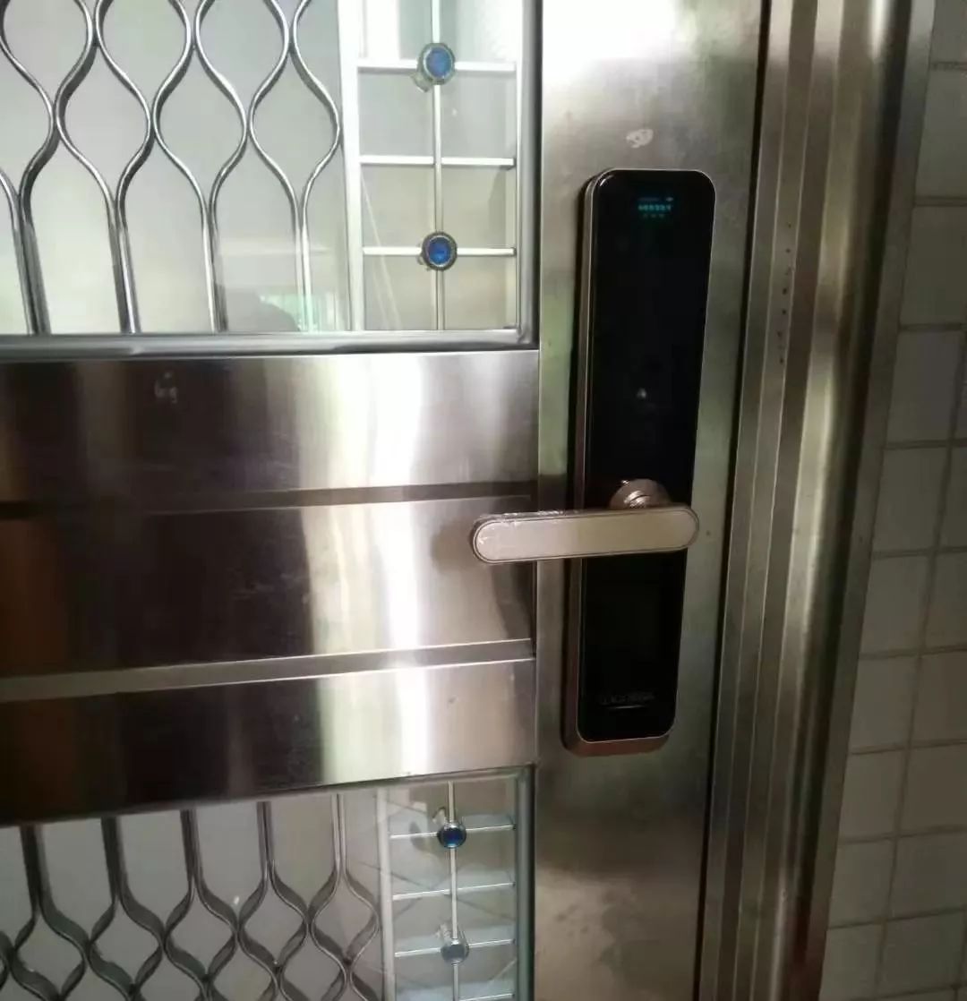 【慧亚测评】洛克思格指静脉智能锁老人与小孩都能无障碍使用