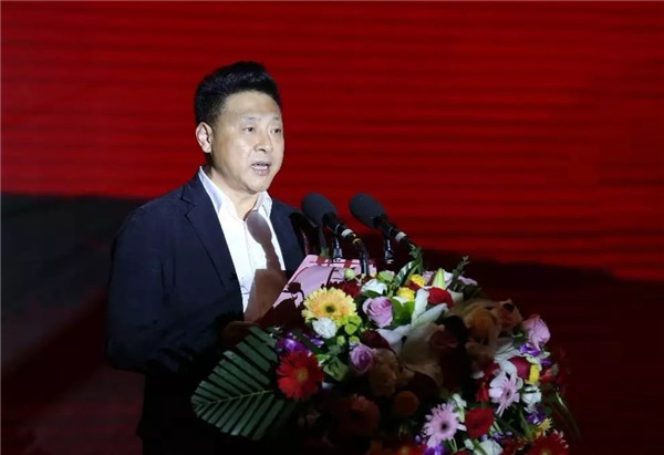 华达门窗出席中国家居门窗行业发展高峰论坛