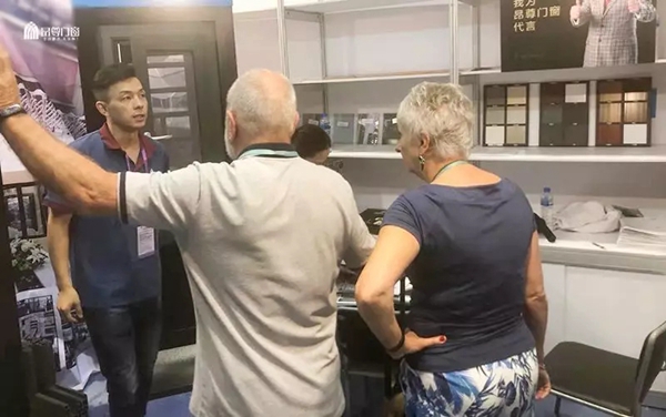 昂尊门窗参展第126届广交会 历练风云再创新高