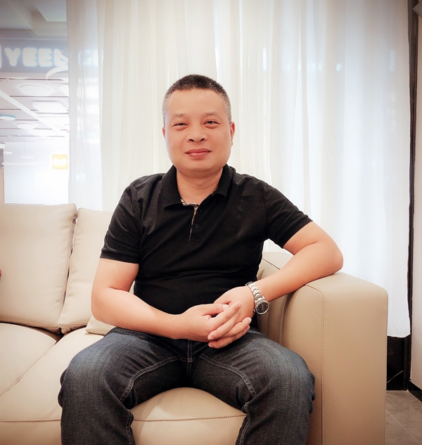 百能橱柜经销商丁星：深耕不辍，方得始终