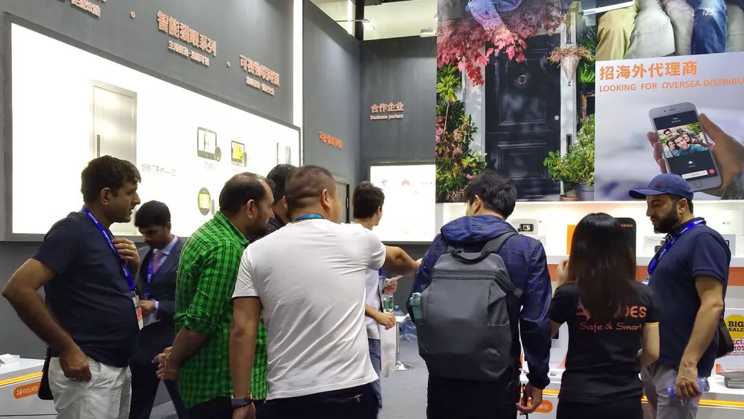 移康智能携全系列AI单品亮相中国国际公共安全博览会