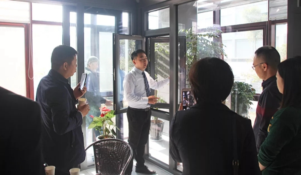 萨洛凯门窗第六代体验馆正式开馆 多个城市现场签约