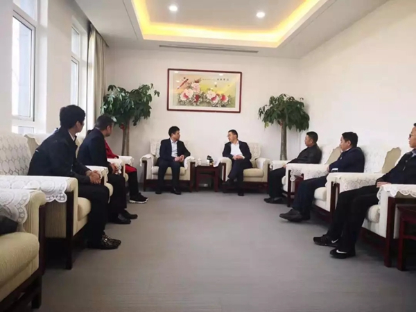 王力董事长王跃斌考察西安交大项目