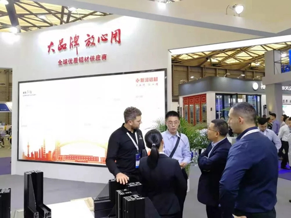 新河铝材携新产品亮相中国国际门窗博览会