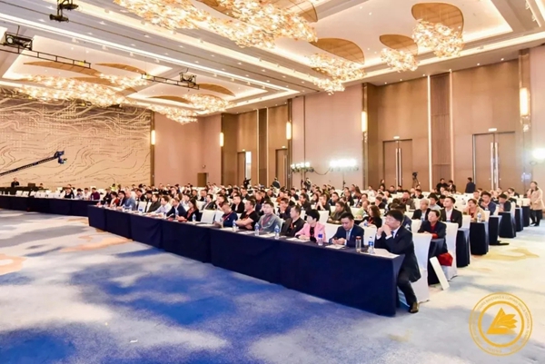 美尚系统门窗荣获2019年度【最具影响力门窗品牌】称号