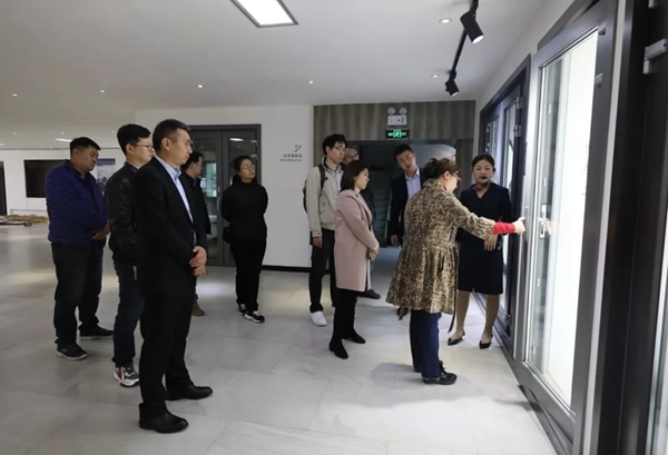 科饶恩欢迎北京住总集团龚总一行莅临参观考察
