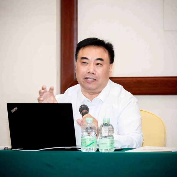 合生雅居全屋定制CEO王天兵出席南充第二届交流会活动
