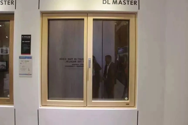 东朗上海国际门窗展圆满收官 展现团队风采