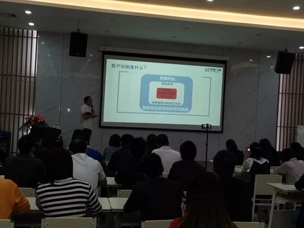 丽都门窗2019第七期内部培训现场量尺