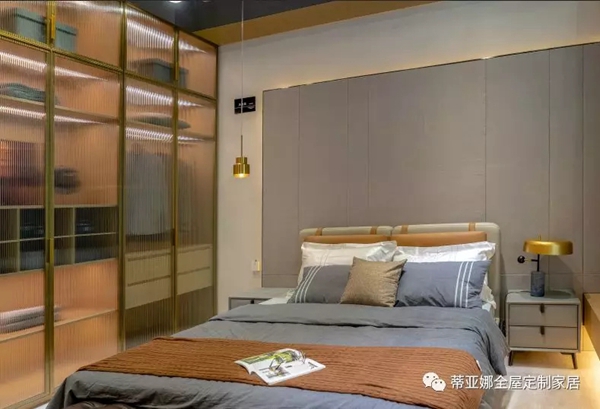  蒂亚娜全屋定制家居 打造家居空间的高级质感