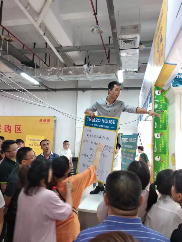 千年舟全屋定制第18届浙中家博会现场火爆掀起签单热潮 千年舟全屋定制第18届浙中家博会现场火爆掀起签单热潮