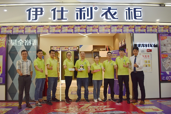 明星经销商|伊仕利家居李国胜：以客户为中心，为他们带来“智享生活”