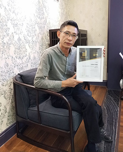 可罗雅墙布怎么样 经销商的信赖加盟选择