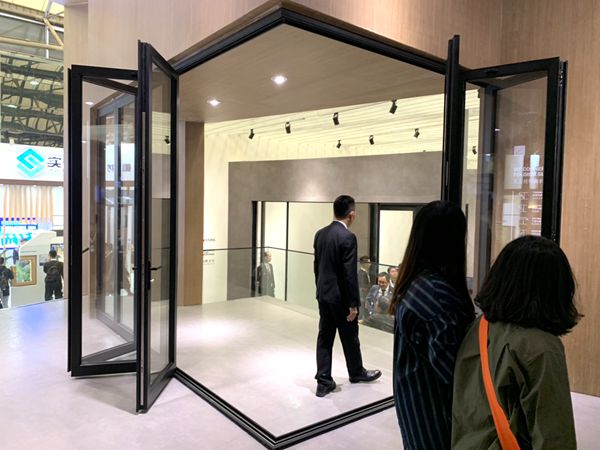【慧亚媒体眼】解读FBC幕墙门窗博览会,未来门窗产品趋势面面观